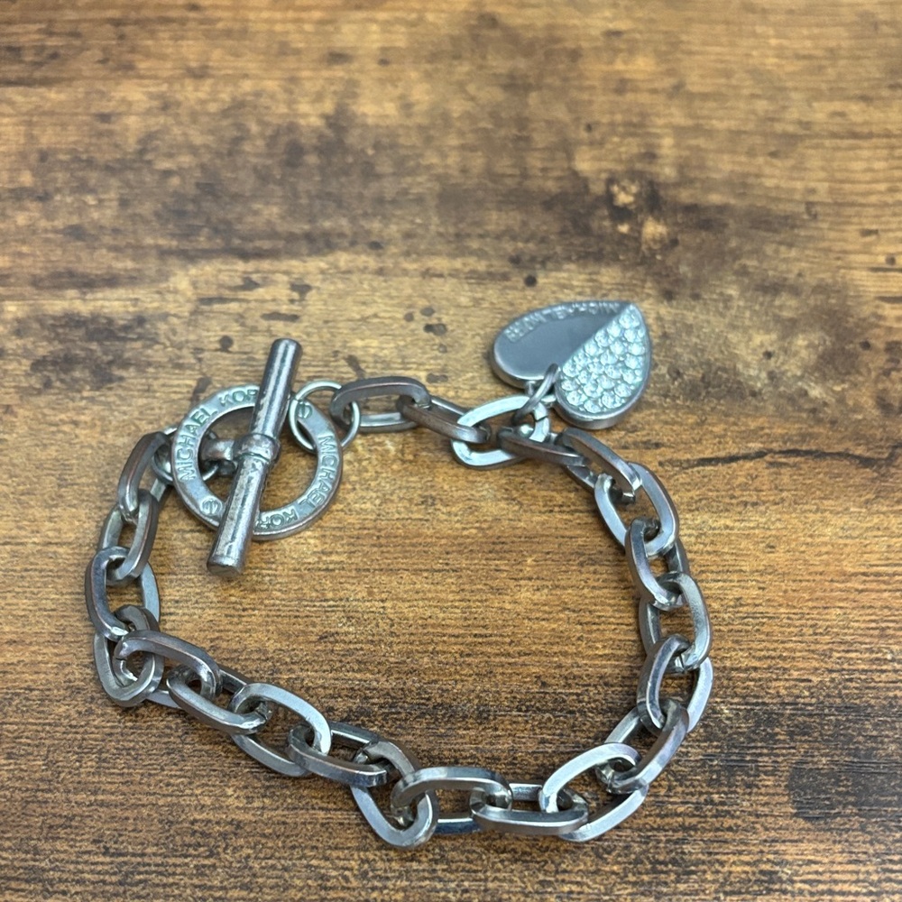 MICHAEL Michael Kors Silver Heart Charm Bracelet - Picture 3 of 5